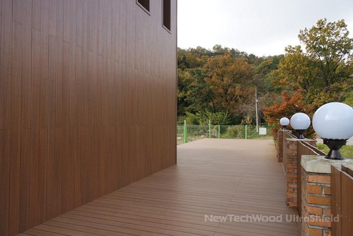 NewTechWood Naturale Wood Composite Outdoor Cladding US09 2015
