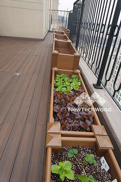 decorate your composite deck with planter boxes