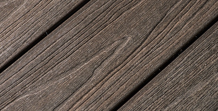 compare organic wood and composite decking